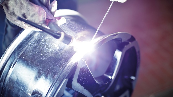 Alloy wheel welding cost